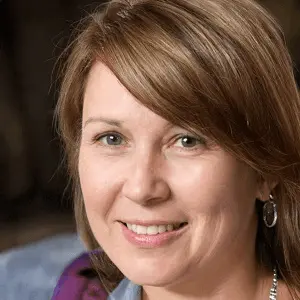 Quantum Computing System_Customer_Review3